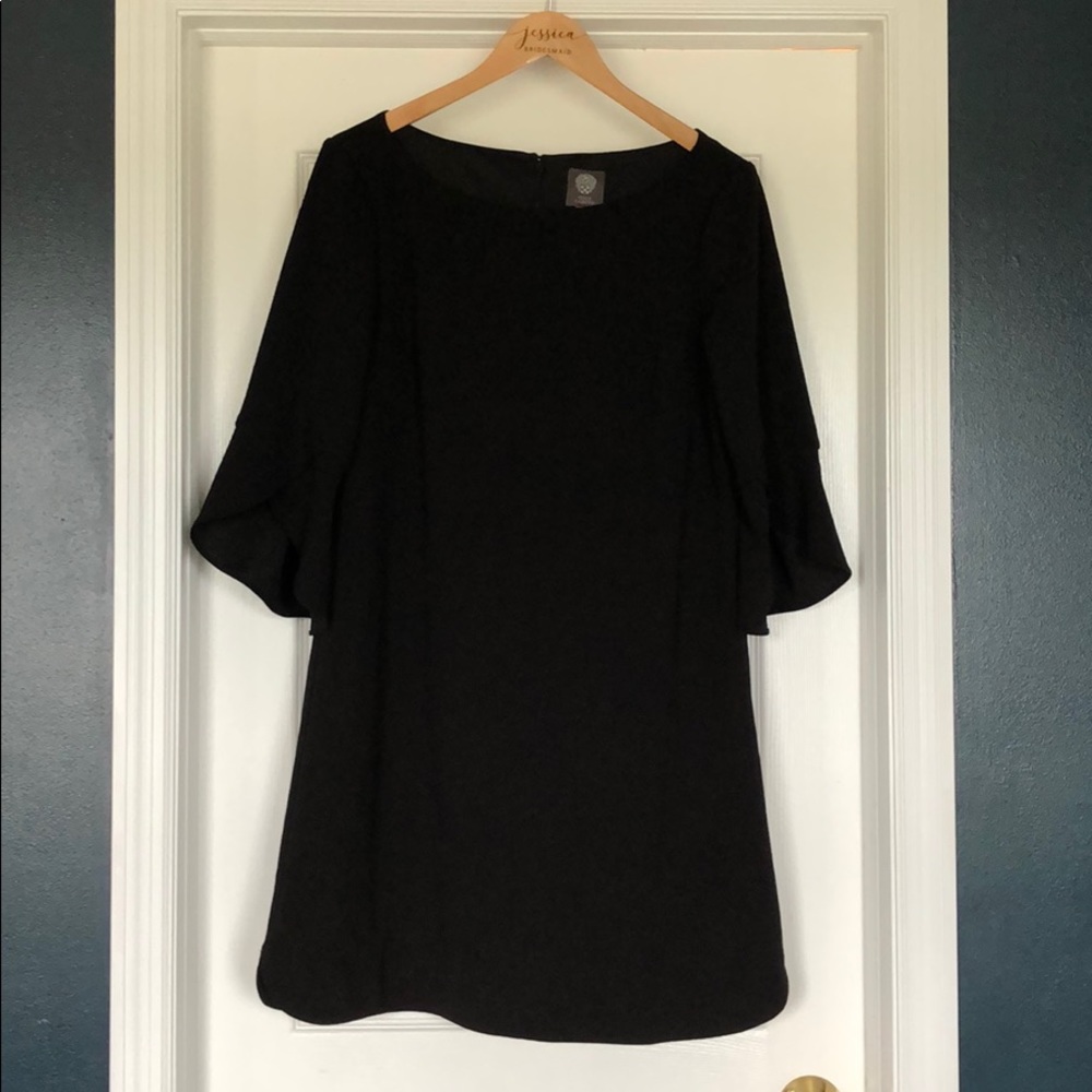 🆕Vince Camuto tulip bell sleeve dress